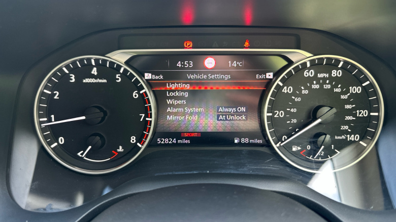 Nissan Qashqai 1.3 DiG-T MH Acenta Premium 5dr Petrol Hatchback